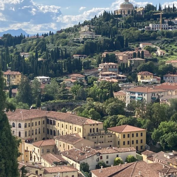 Panorama Santuario della Madonna di Lourdes